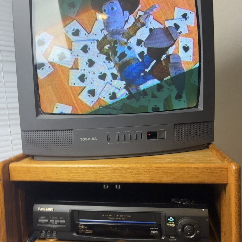 Panasonic PV-V4620 Omnivision Blue Line 4-Head VHS VCR Player No Remote TESTED